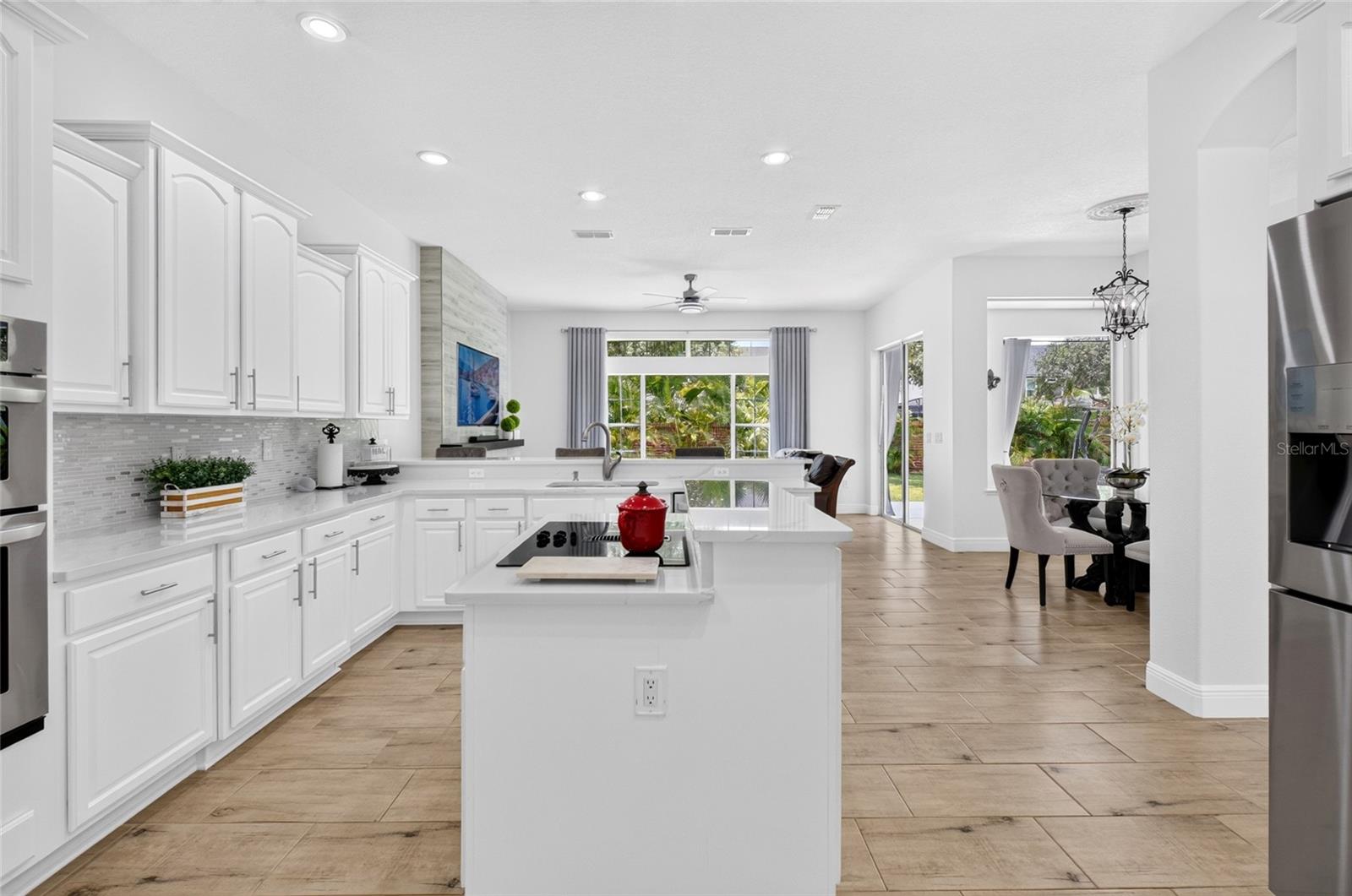 AVALON PARK/BRISTOL ESTATES AT TIMBER SPRINGS - Residential