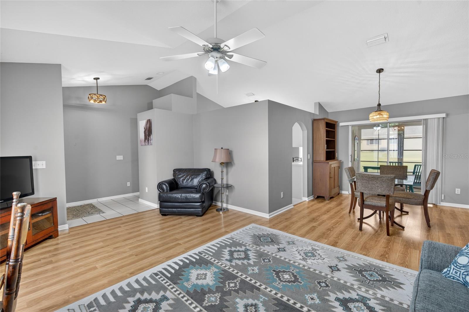 OCALA PALMS UN 03 - Residential