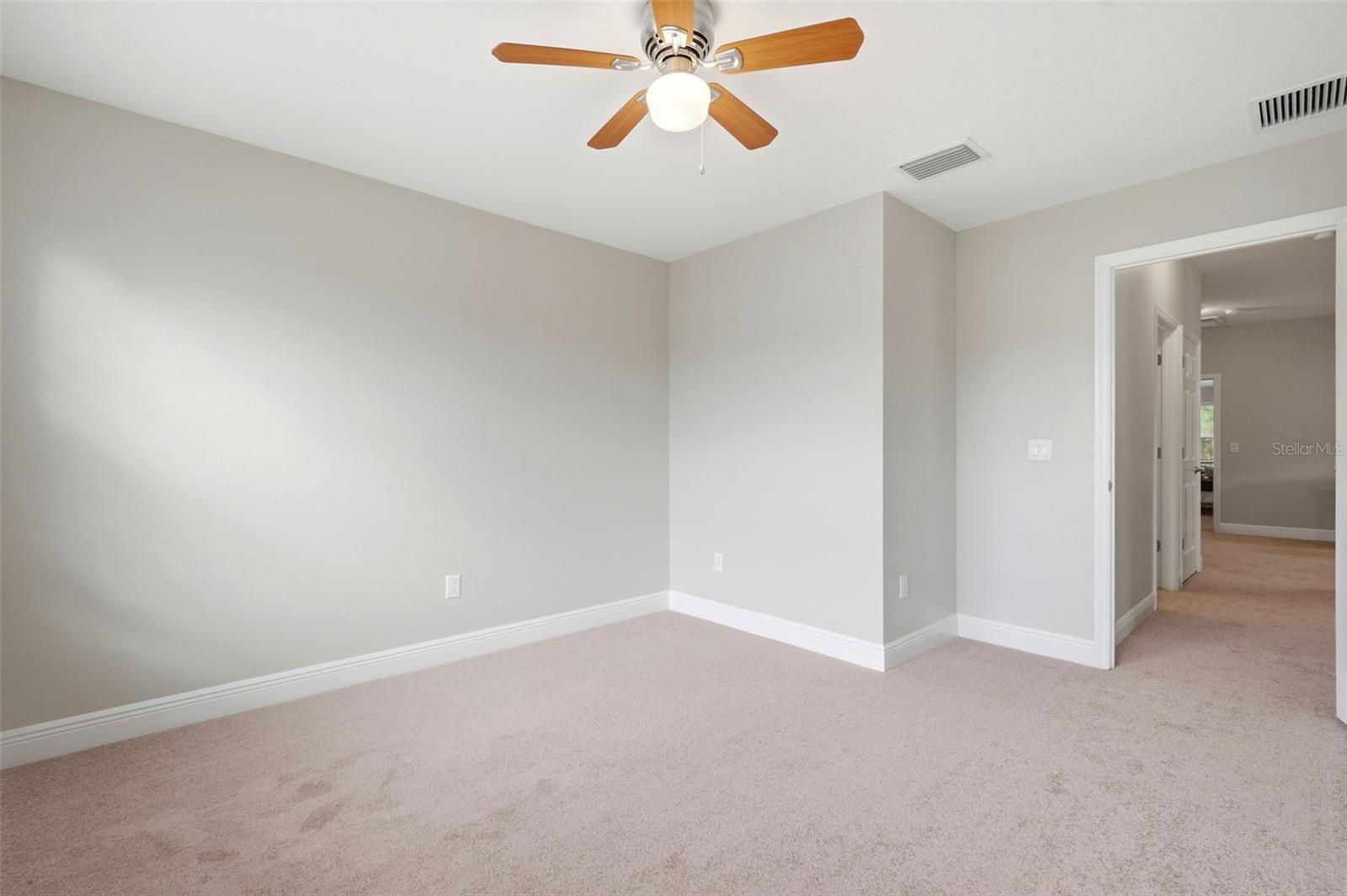 WINDERMERE ESTATES - Residential