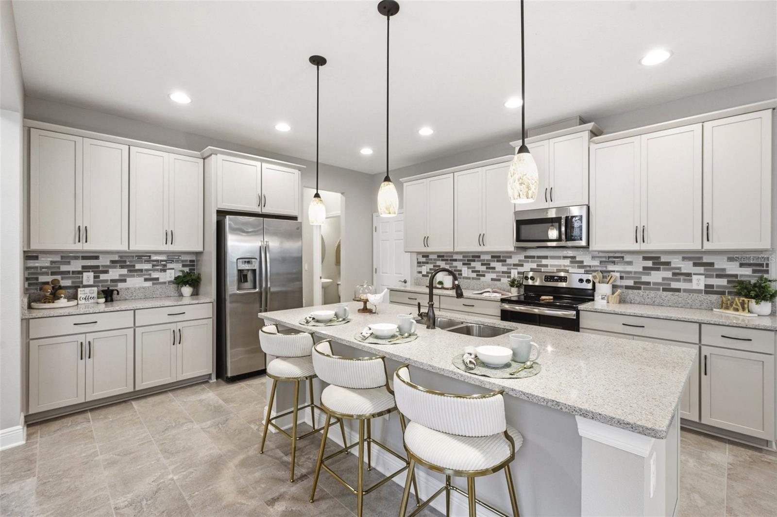WINDERMERE ESTATES - Residential