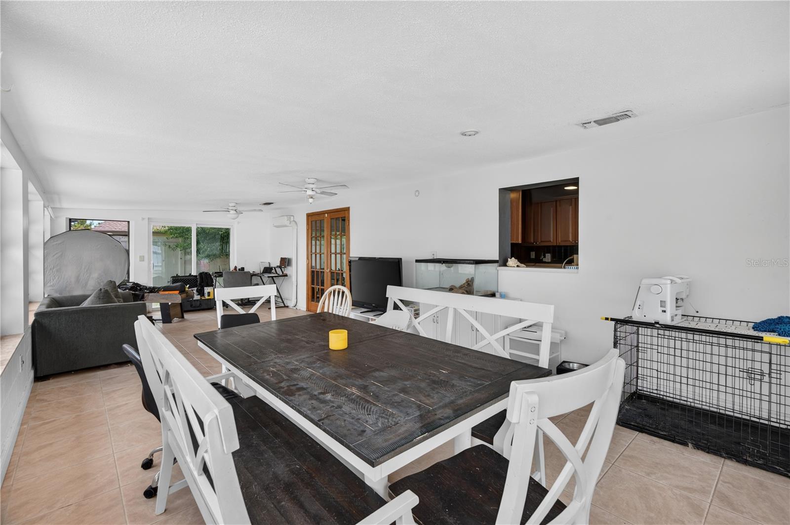WILLOW RUN UNIT 02 - Residential