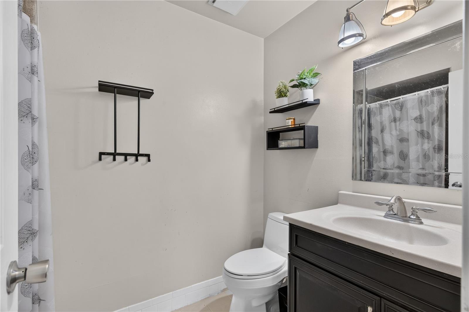 WILLOW RUN UNIT 02 - Residential
