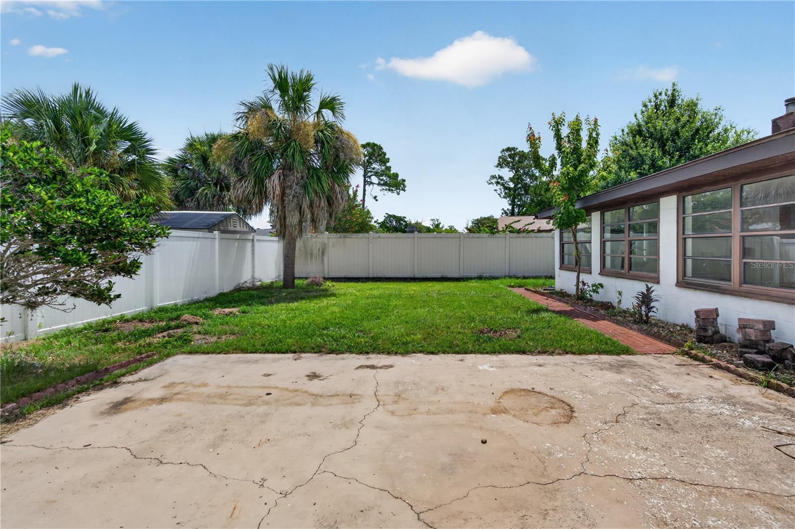WILLOW RUN UNIT 02 - Residential