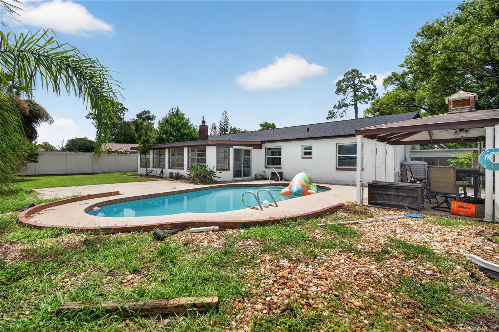 WILLOW RUN UNIT 02 - Residential