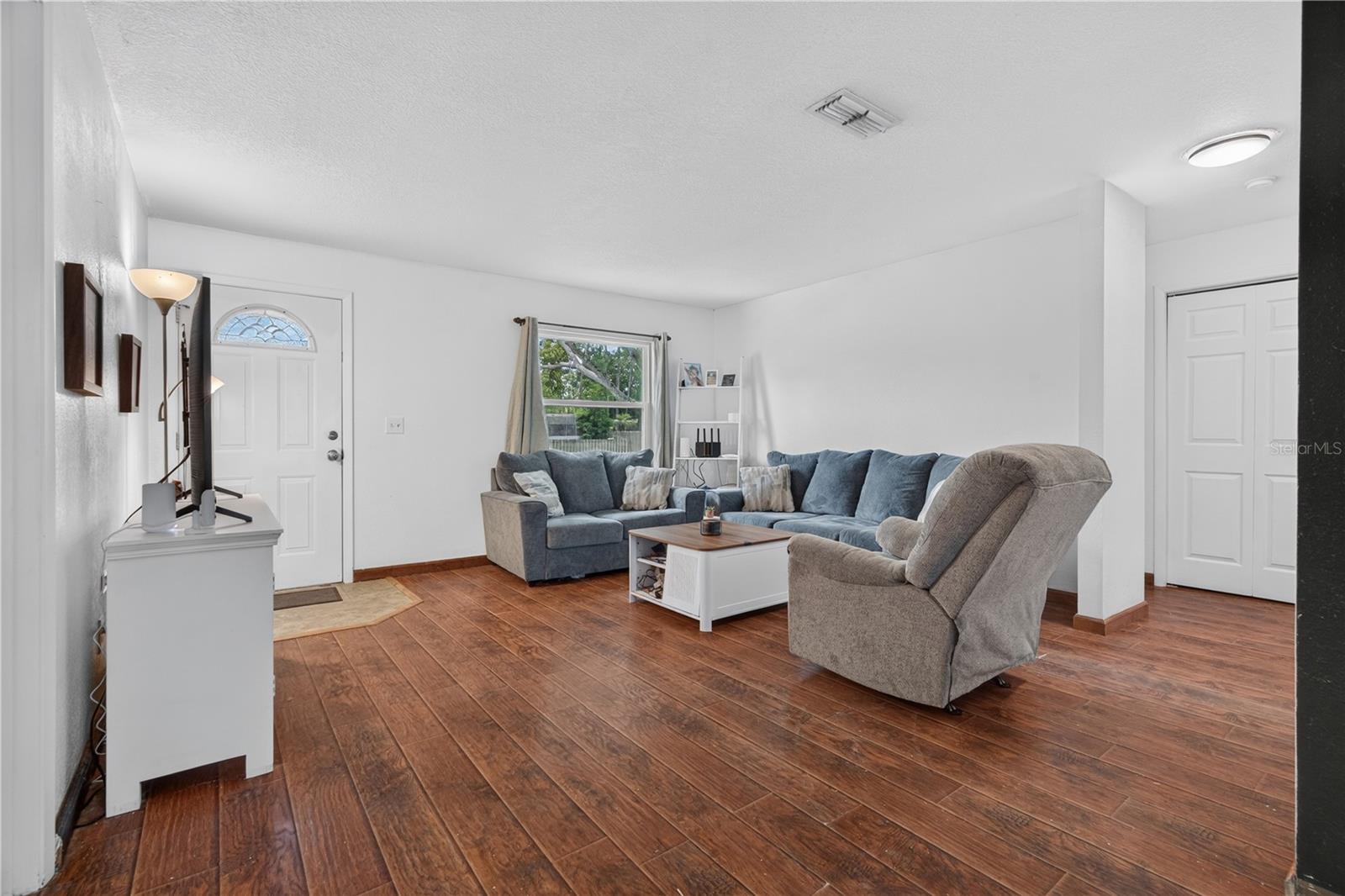 WILLOW RUN UNIT 02 - Residential