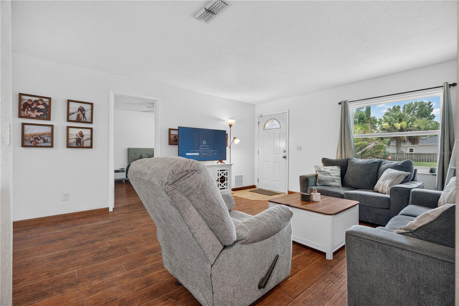 WILLOW RUN UNIT 02 - Residential