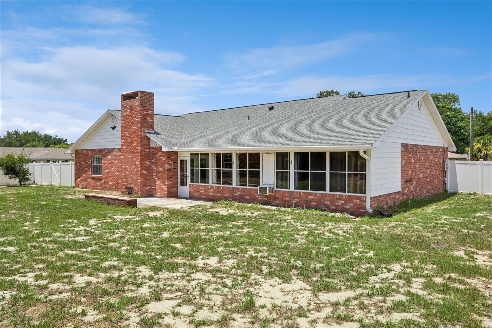 COUNTRY CLUB VIEW SUB - Residential