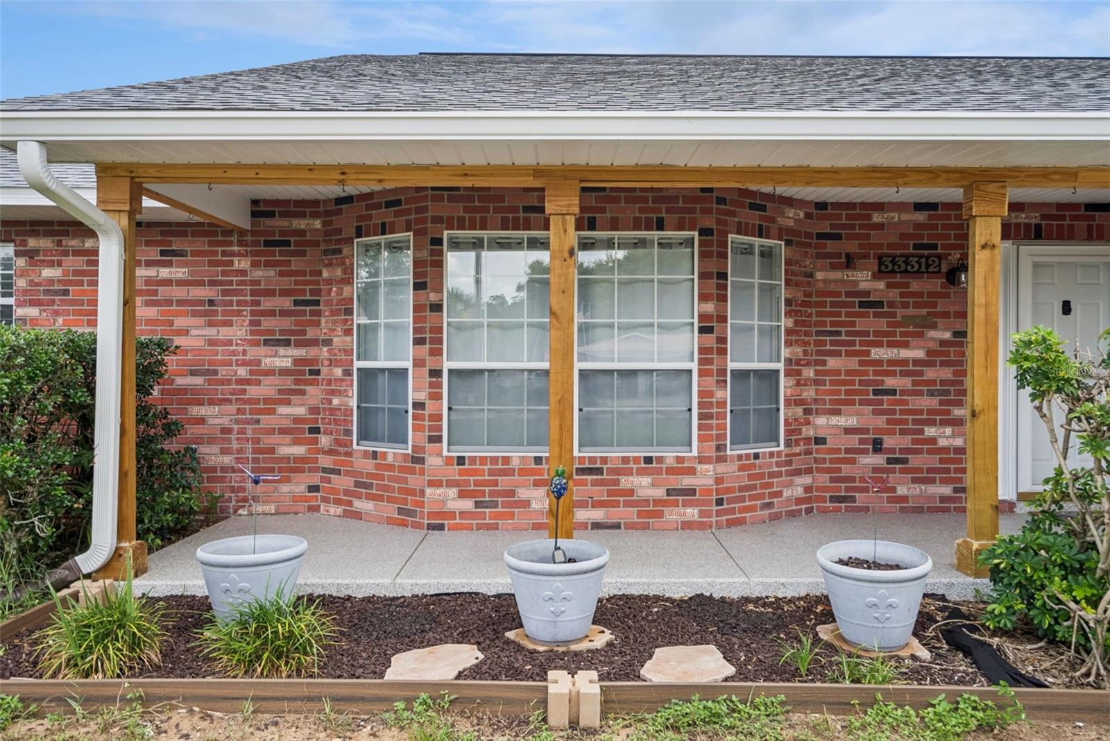 COUNTRY CLUB VIEW SUB - Residential