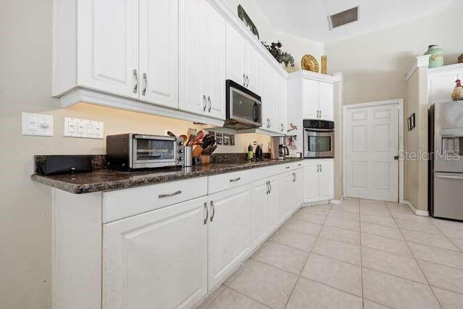 HAILE PLANTATION - Residential