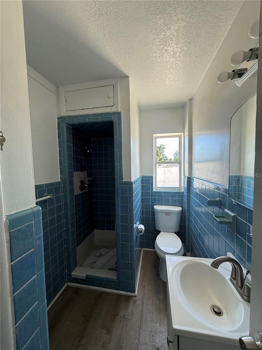 PINE RIDGE - Residential Lease