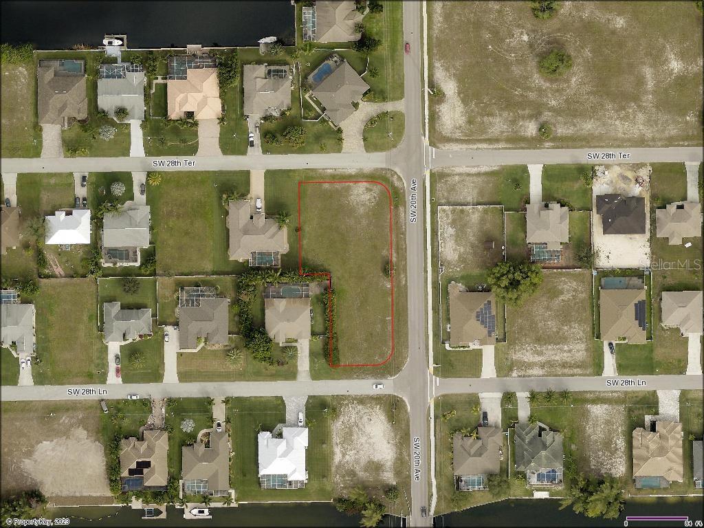 CAPE CORAL - Land