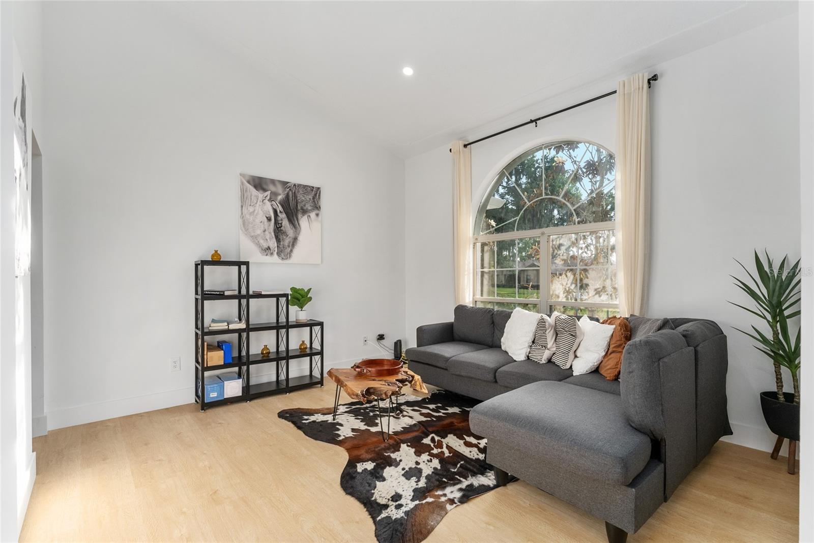 SANDLIN WOODS - Residential Lease