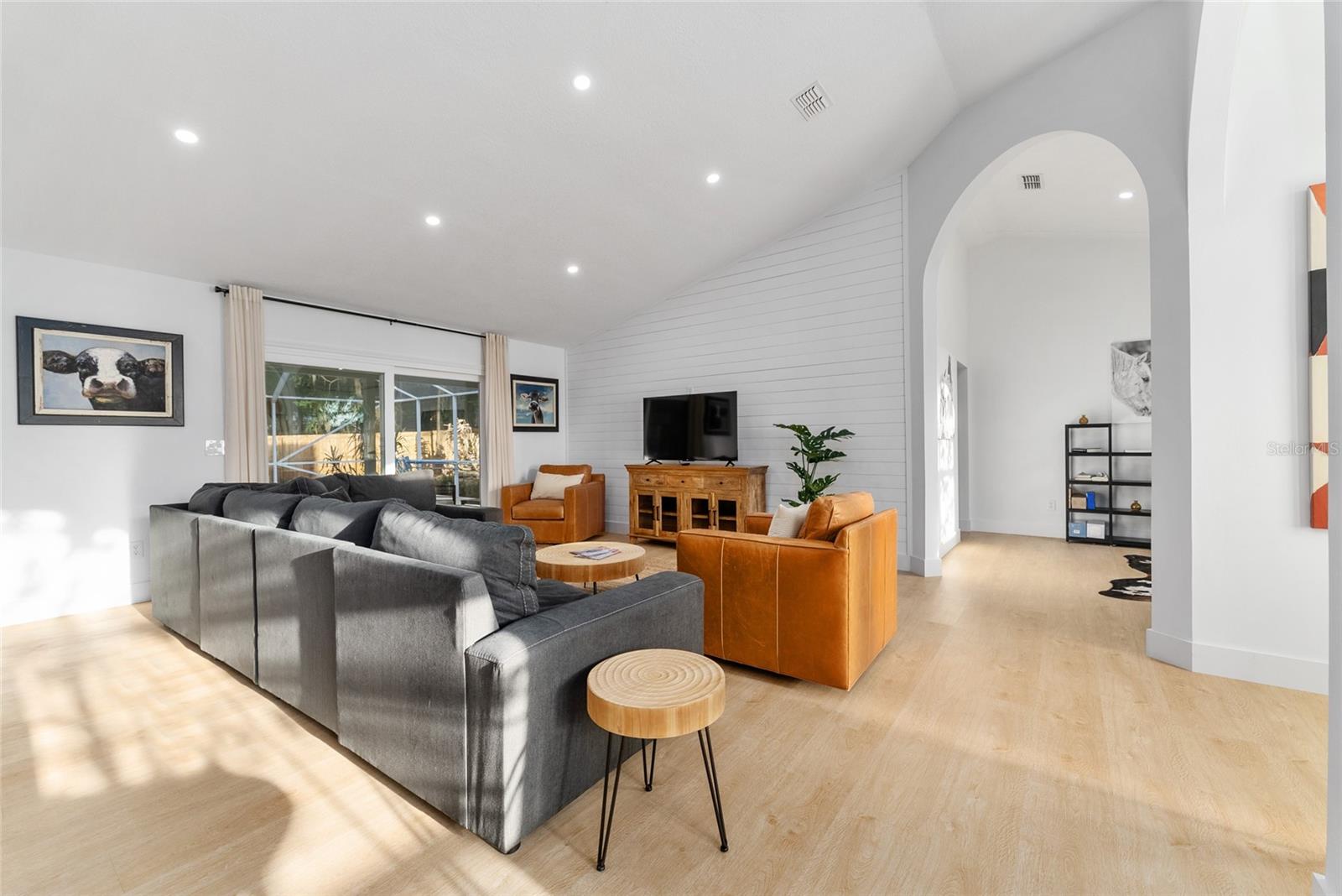 SANDLIN WOODS - Residential Lease