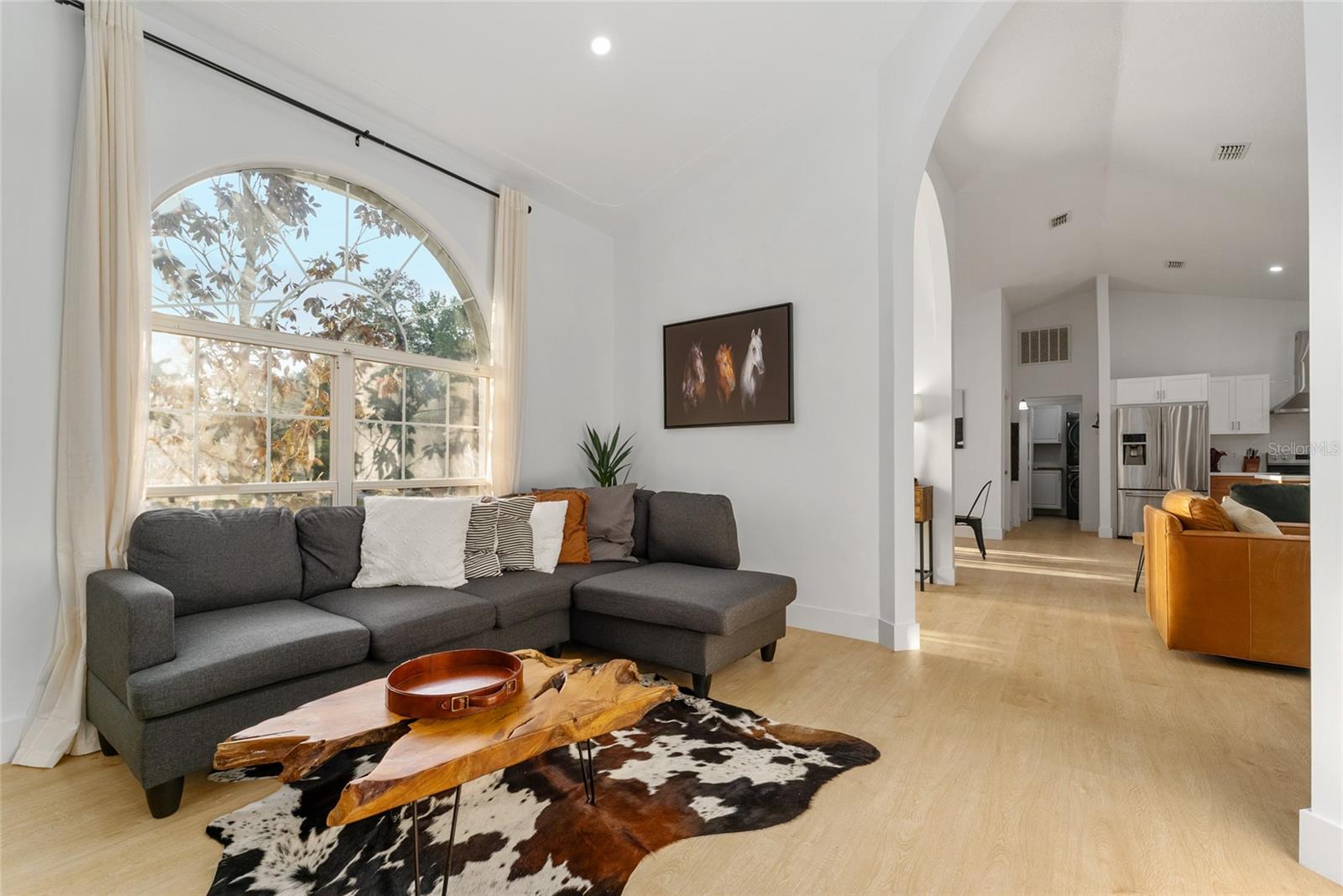 SANDLIN WOODS - Residential Lease