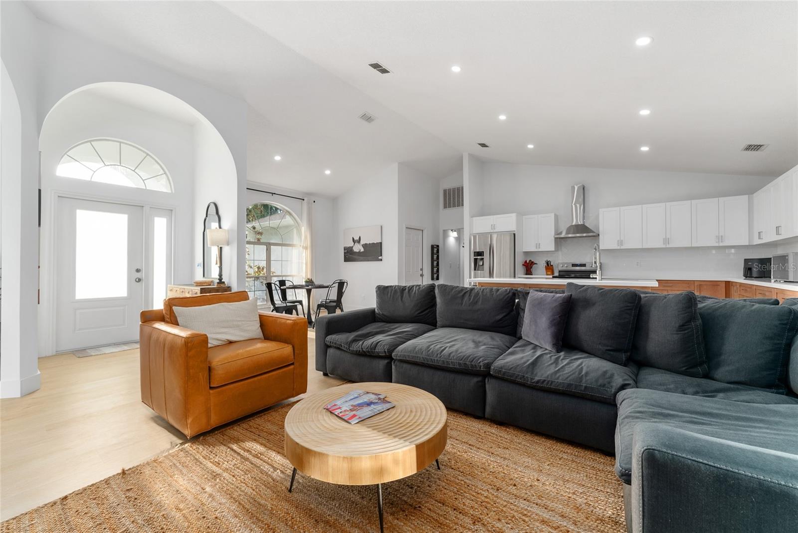 SANDLIN WOODS - Residential Lease