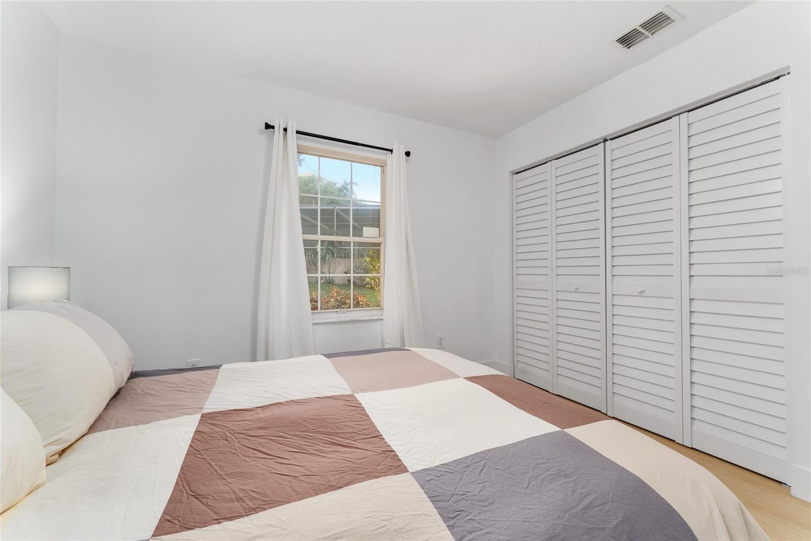 SANDLIN WOODS - Residential Lease