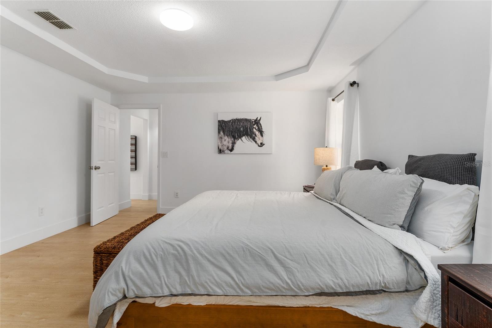 SANDLIN WOODS - Residential Lease