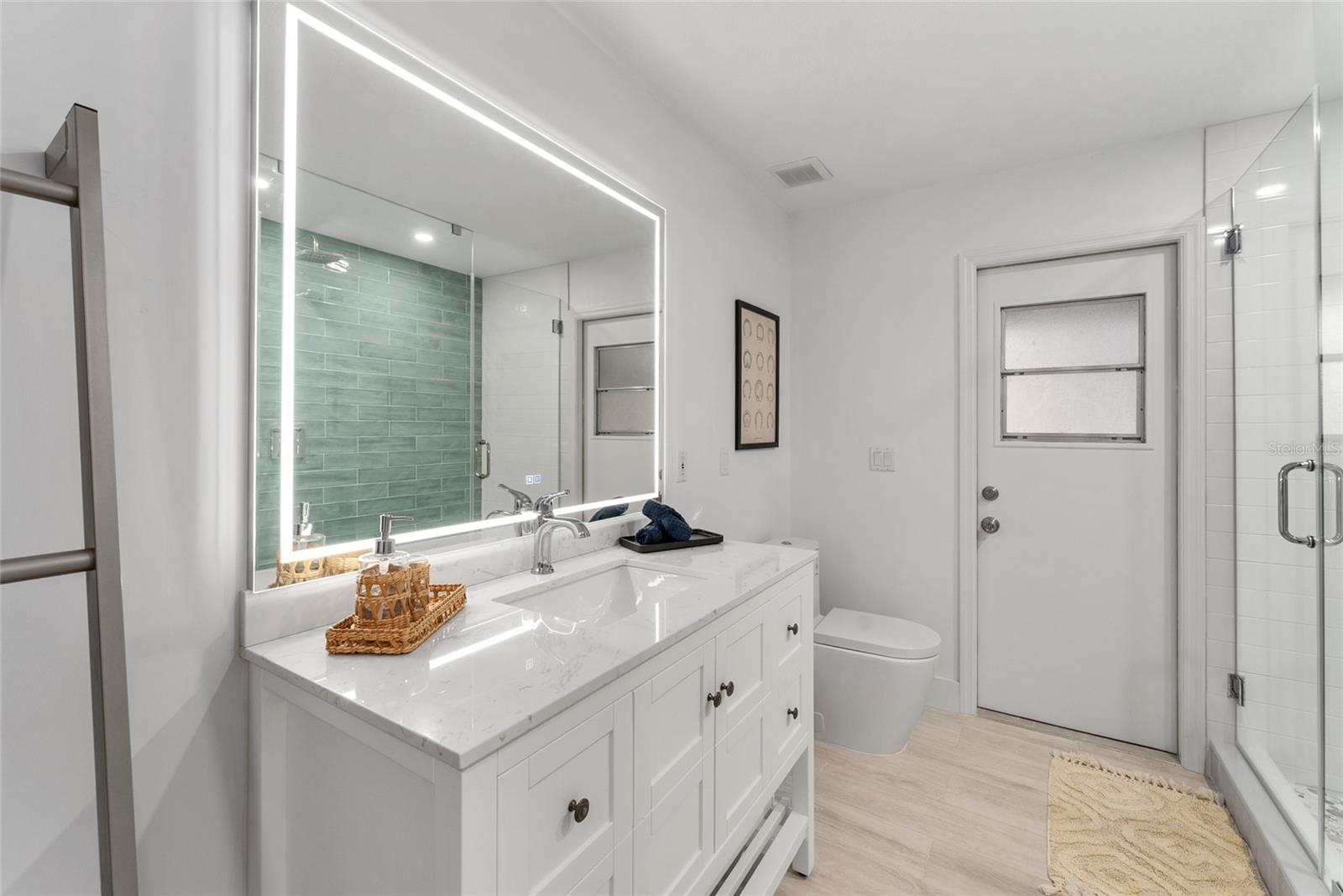 SANDLIN WOODS - Residential Lease