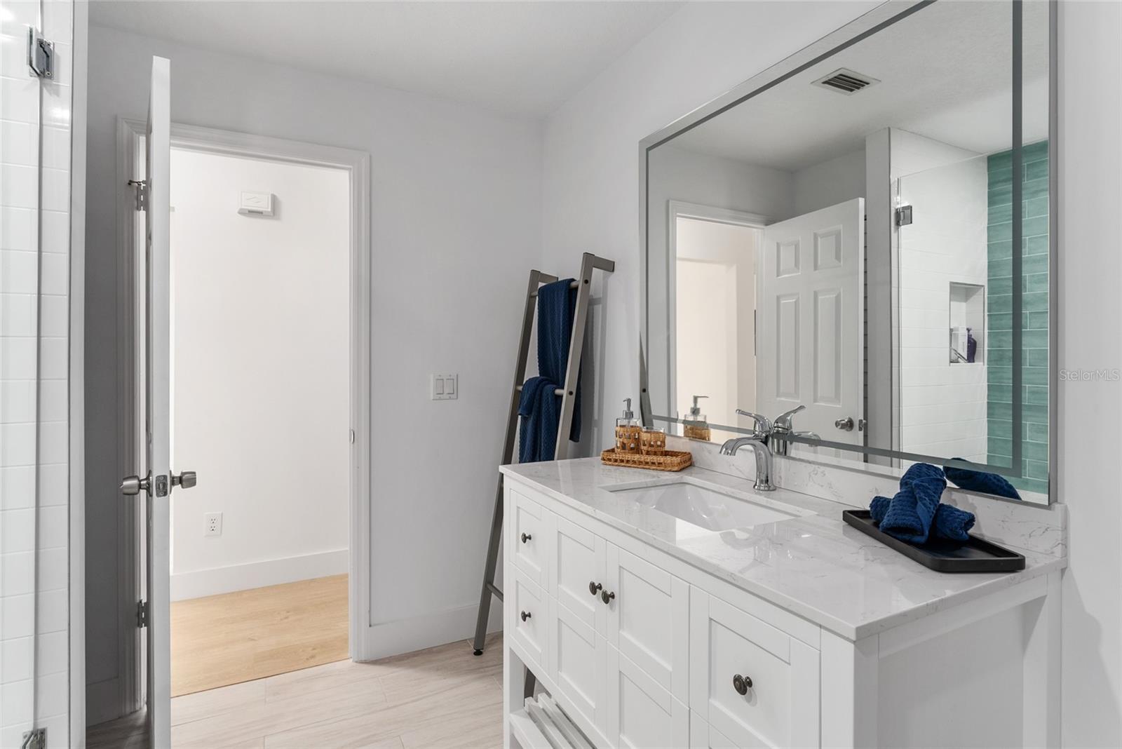 SANDLIN WOODS - Residential Lease