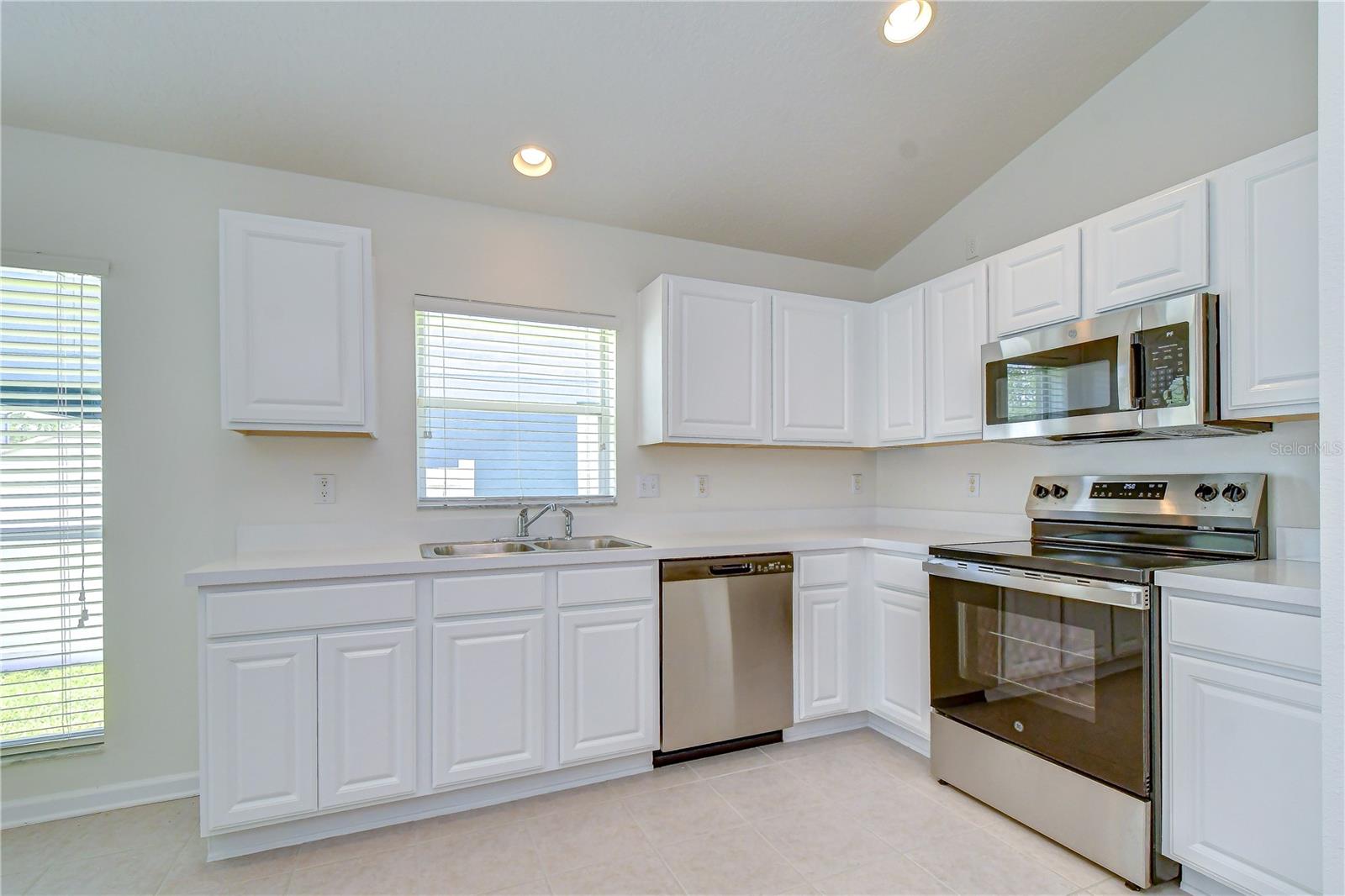 PALM COVE PH 1B - Residential