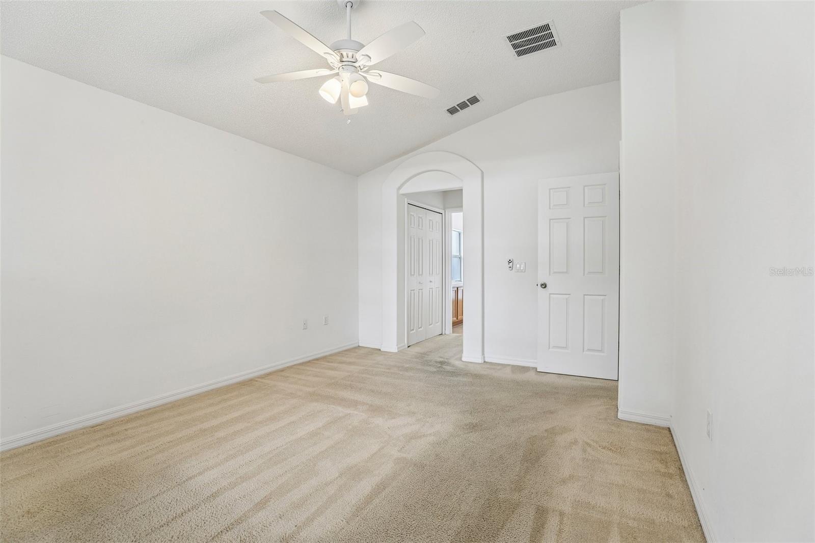 FAIRWAYS AT MT PLYMOUTH PH 03 LT 115 PB 04 - Residential