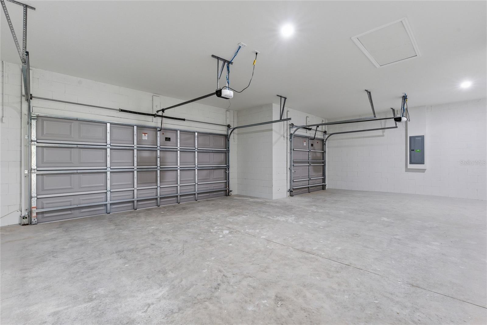 MARION OAKS UN 07 - Residential Lease