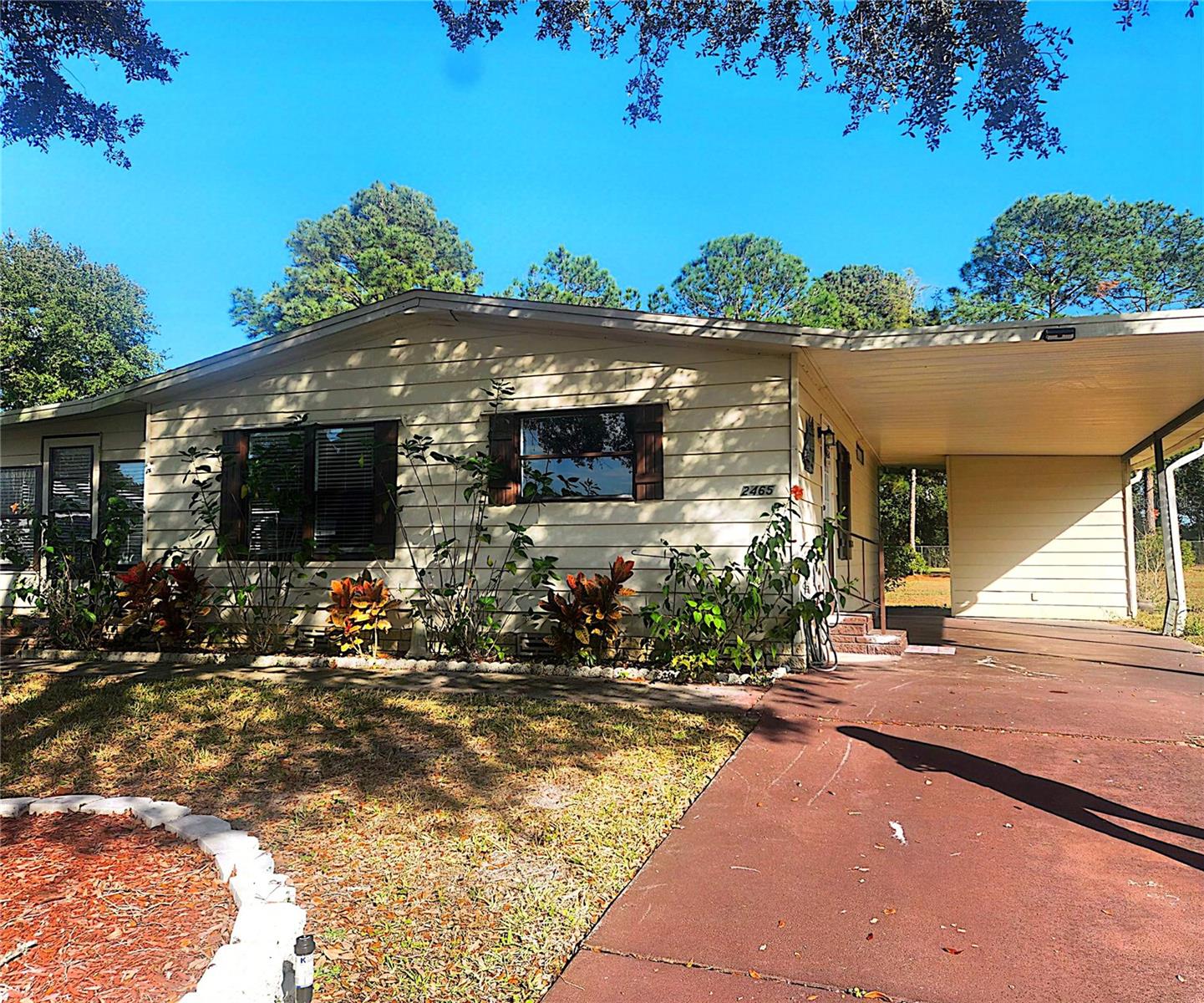 BANBURY VILLAGE CONDO - Residential