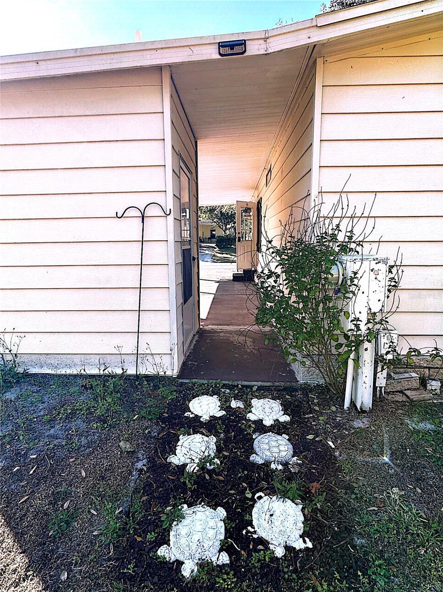 BANBURY VILLAGE CONDO - Residential