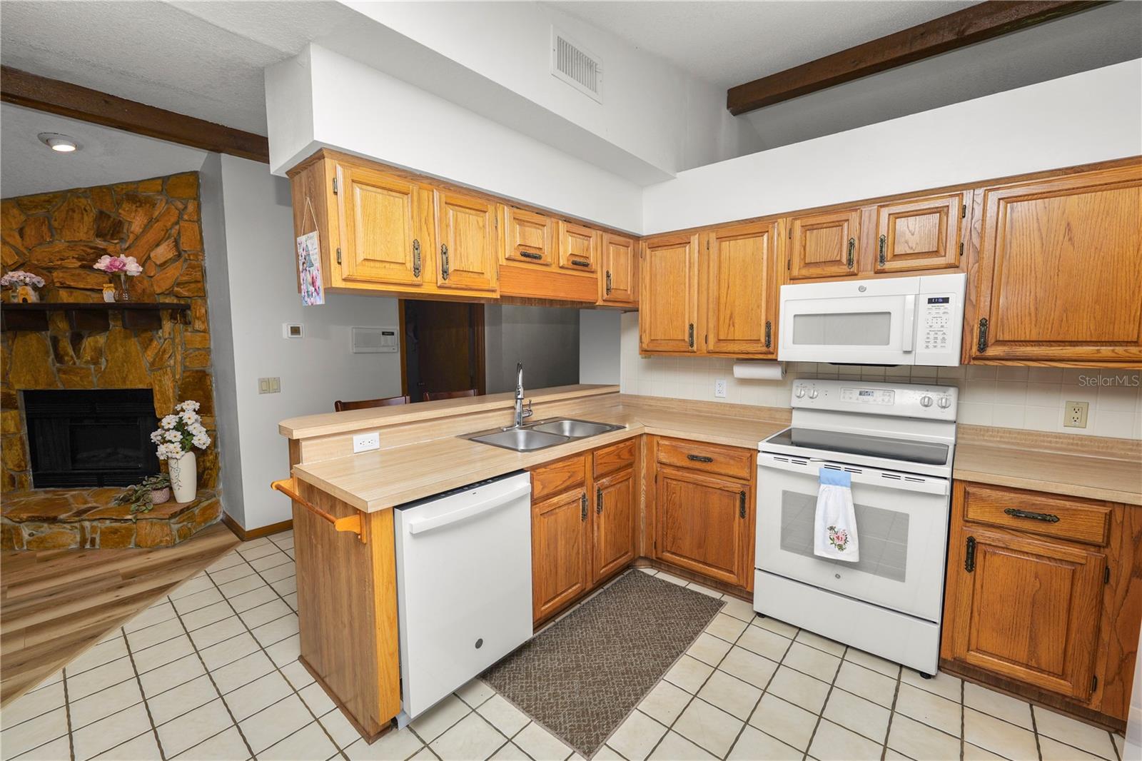 CEDAR KNOLL - Residential