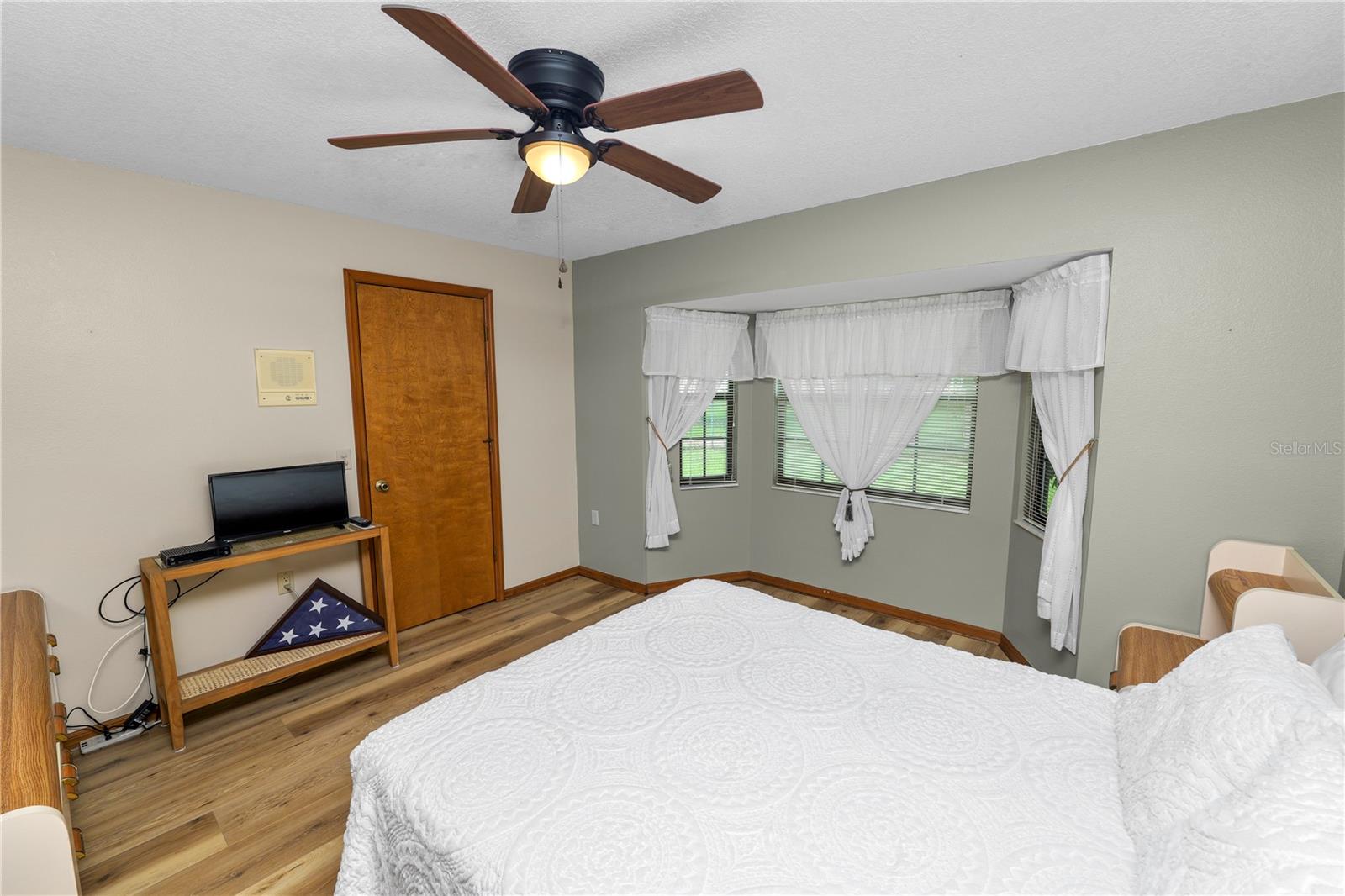 CEDAR KNOLL - Residential