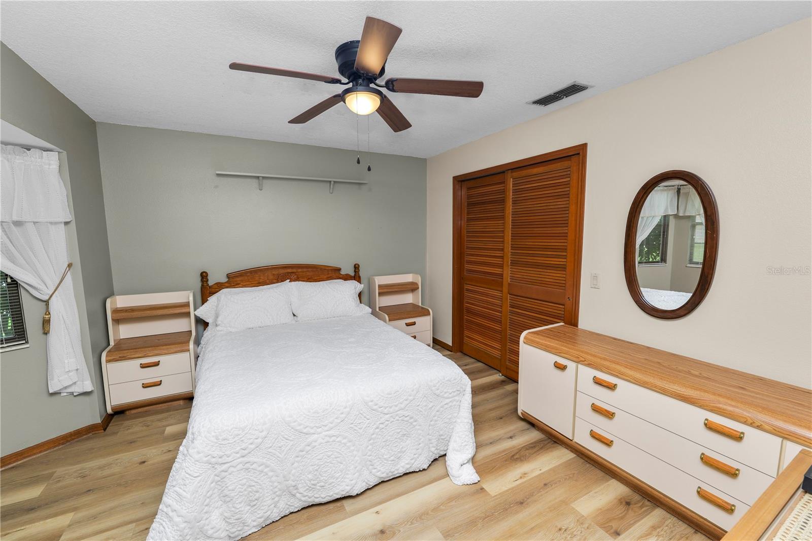 CEDAR KNOLL - Residential