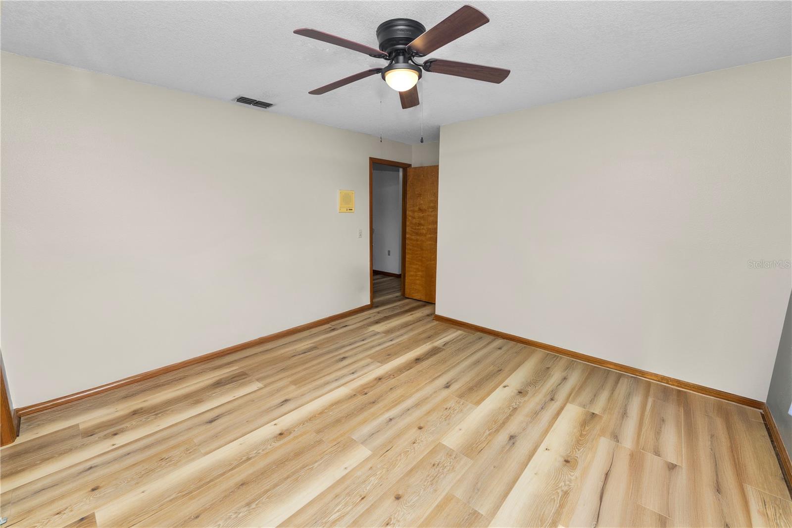 CEDAR KNOLL - Residential