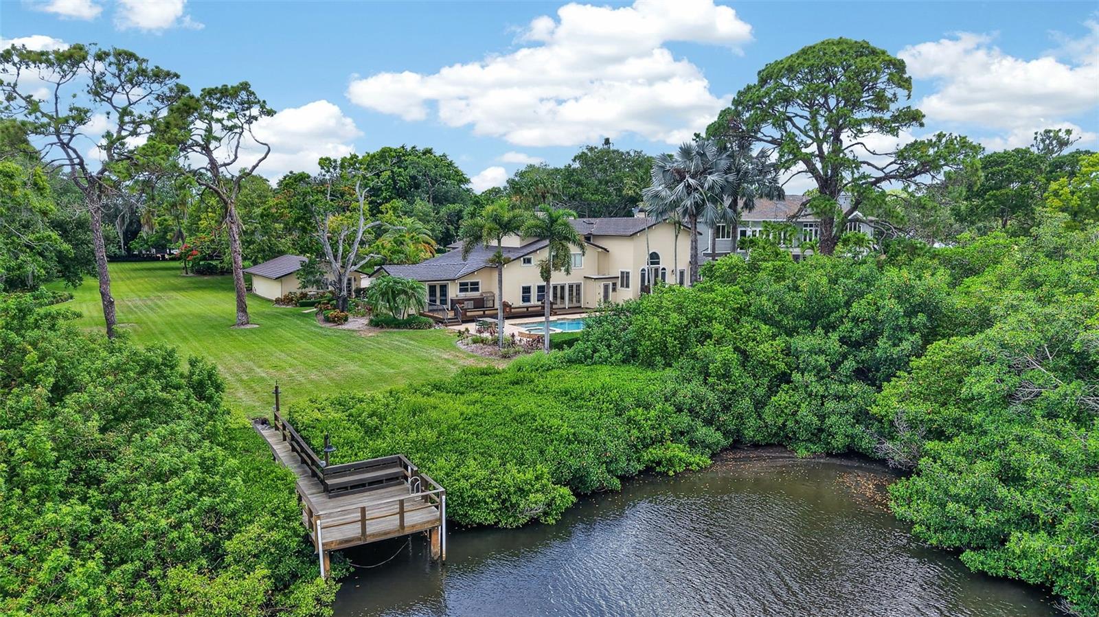 SEMINOLE LAKE COUNTRY CLUB ESTATES - Residential