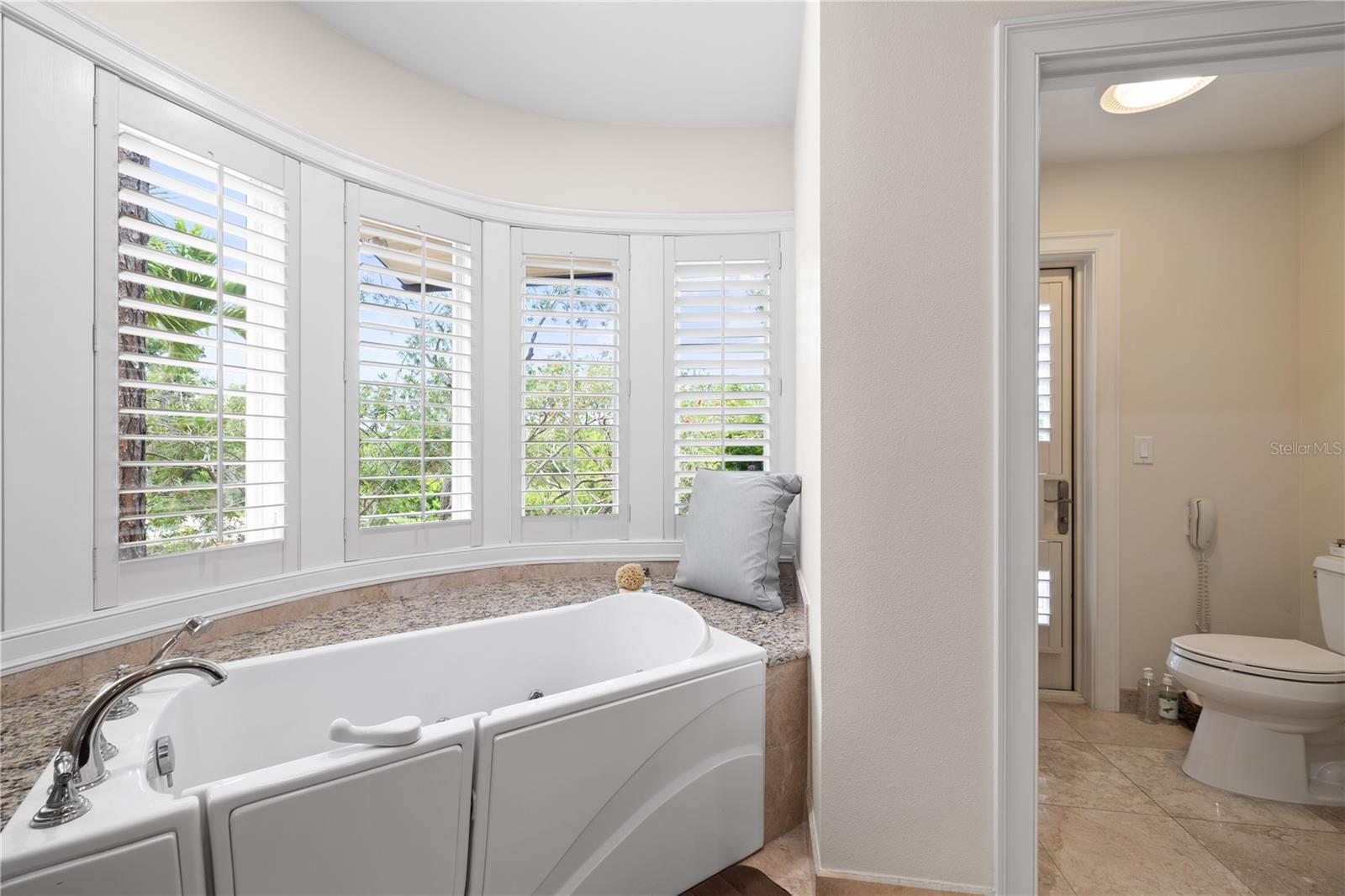SEMINOLE LAKE COUNTRY CLUB ESTATES - Residential