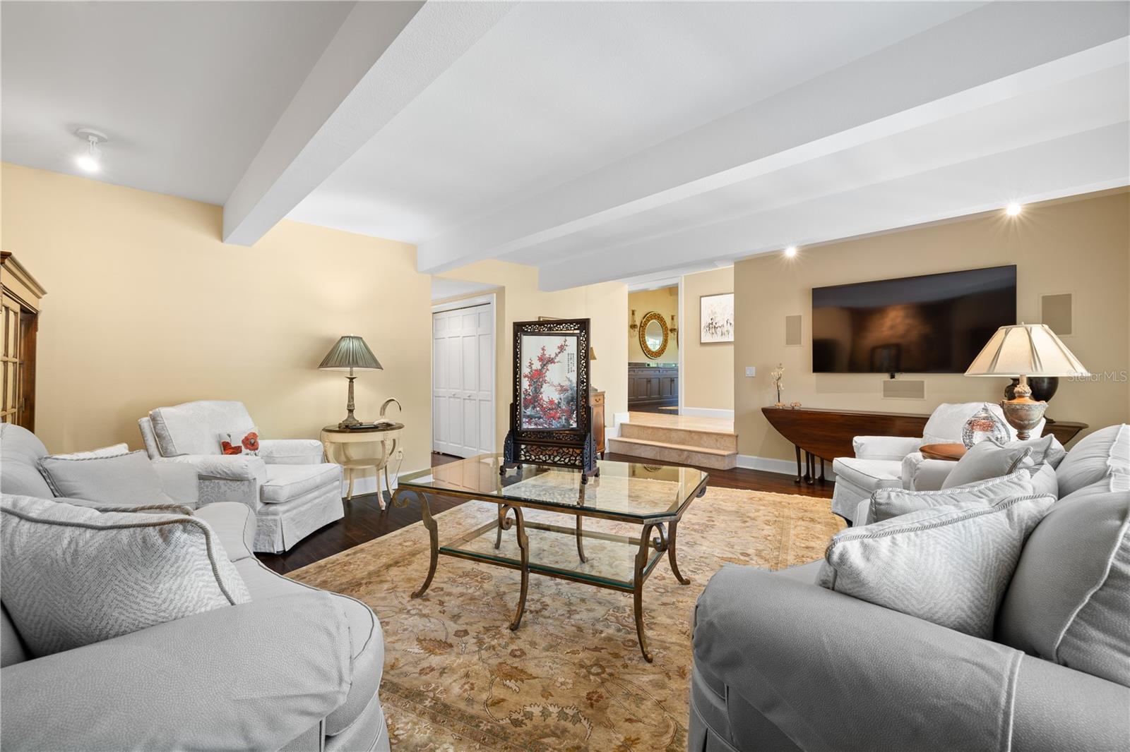 SEMINOLE LAKE COUNTRY CLUB ESTATES - Residential
