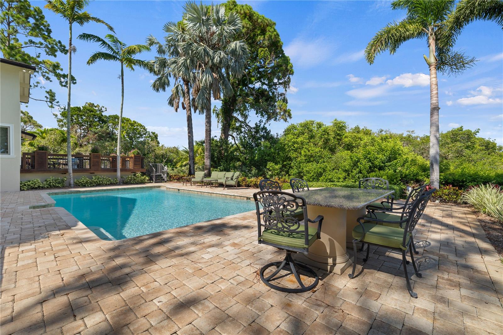 SEMINOLE LAKE COUNTRY CLUB ESTATES - Residential
