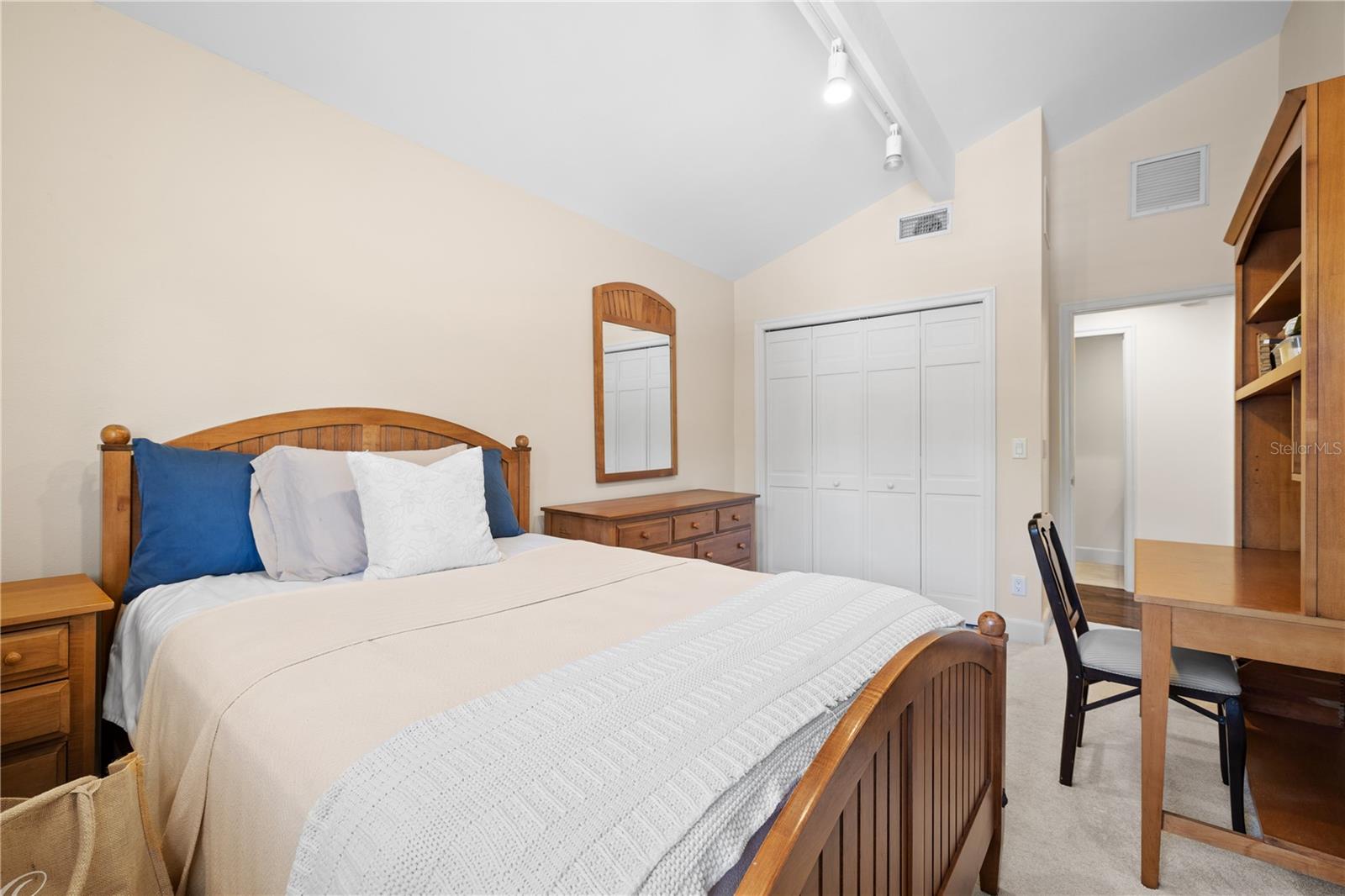 SEMINOLE LAKE COUNTRY CLUB ESTATES - Residential