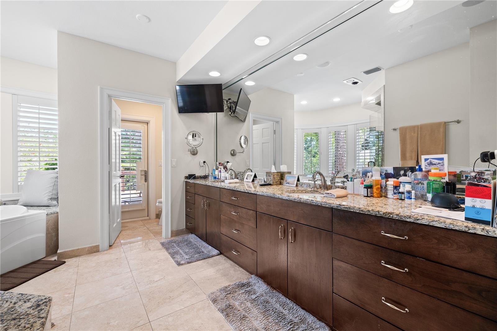 SEMINOLE LAKE COUNTRY CLUB ESTATES - Residential