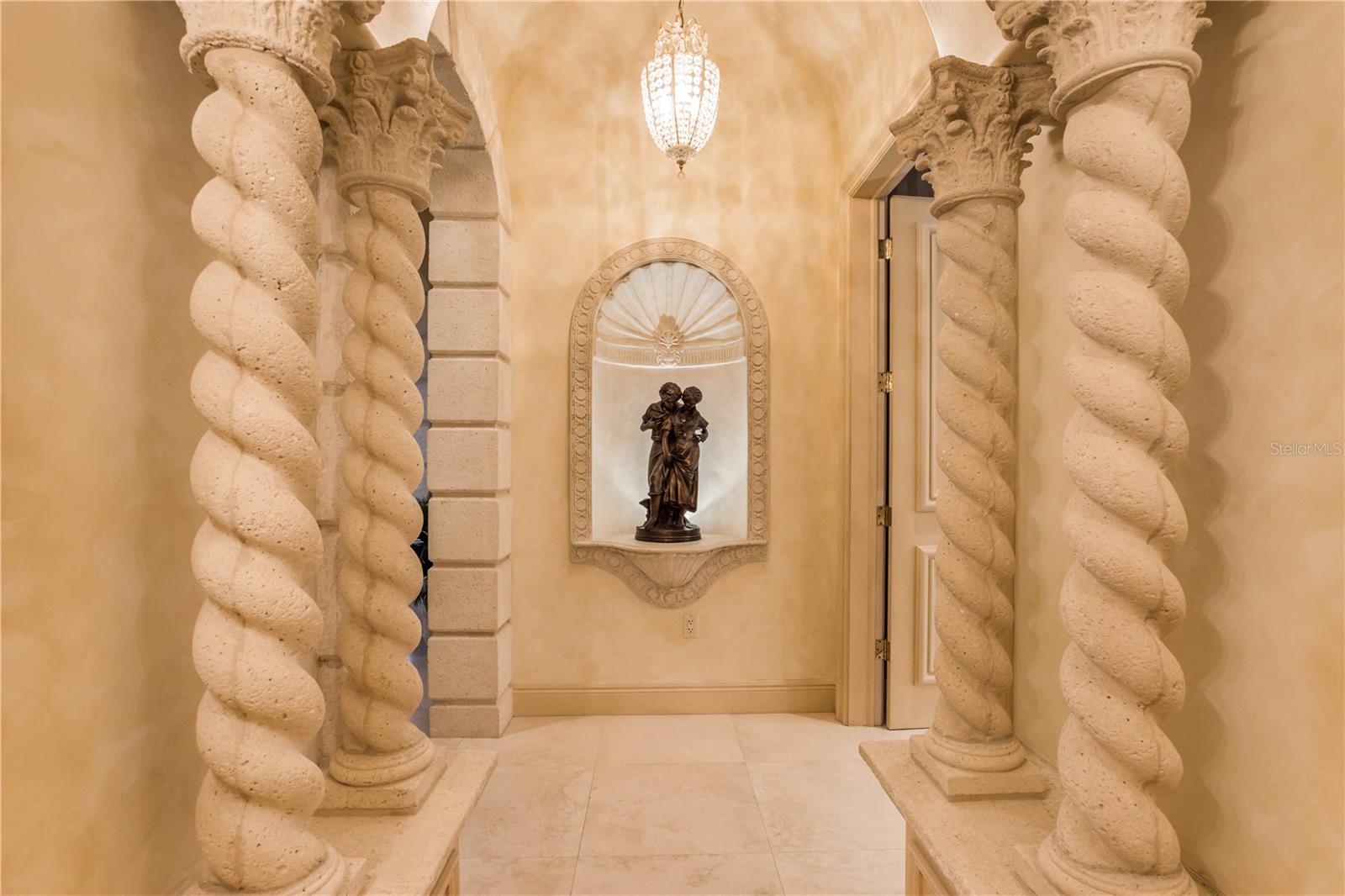 L AMBIANCE 1 - Residential