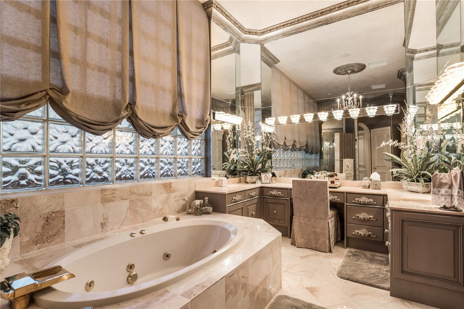 L AMBIANCE 1 - Residential