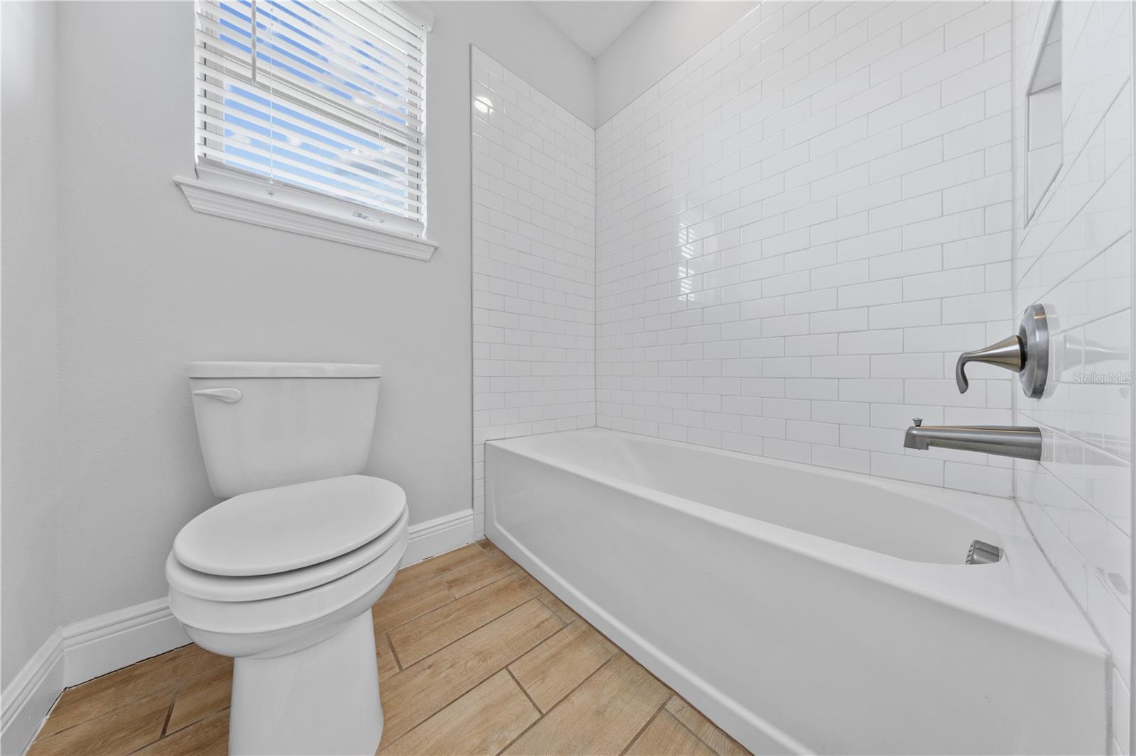 WATERLEIGH PH 3B 3C & 3D - Residential Lease