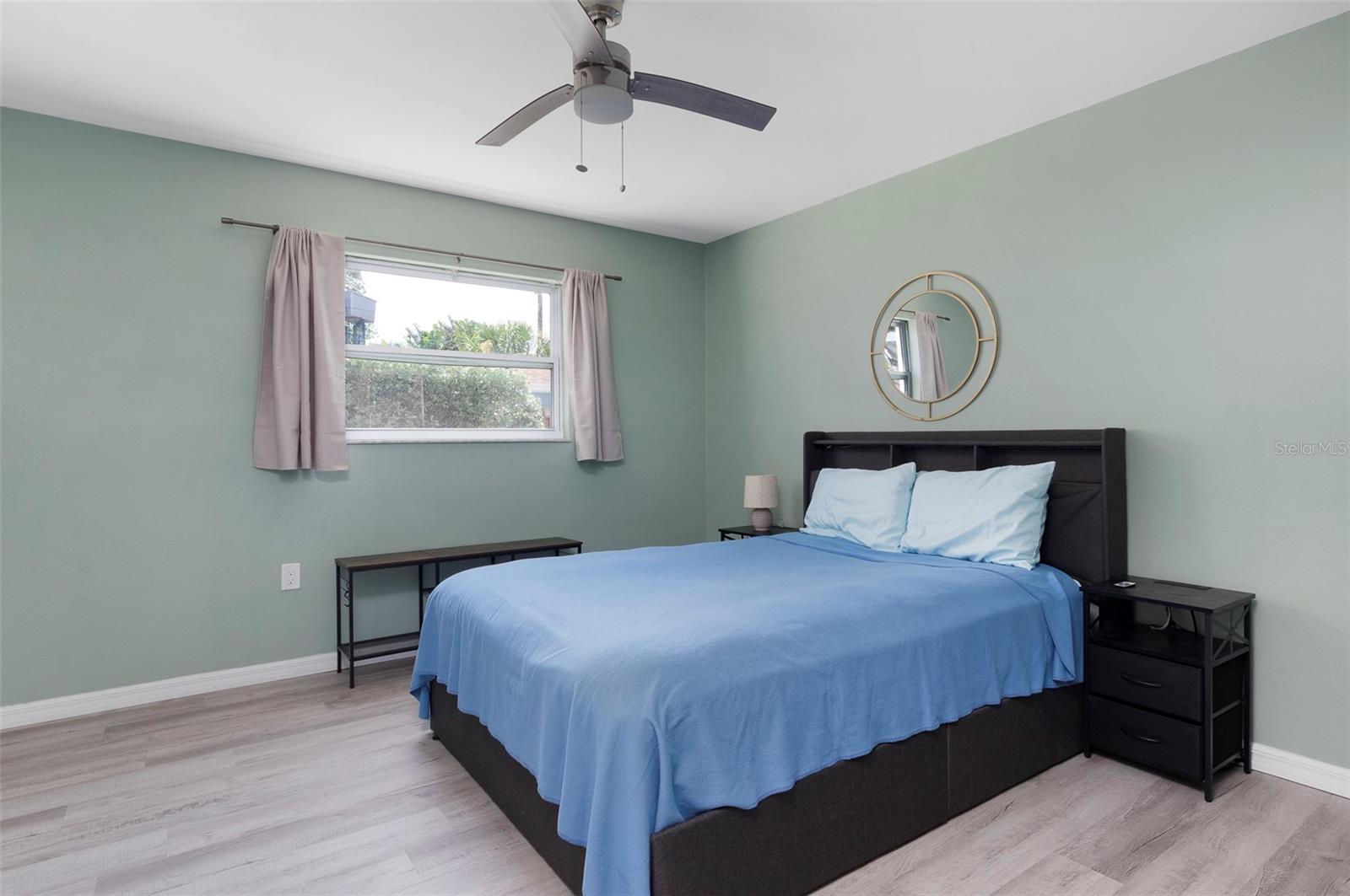VENTA APTS CONDO - Residential Lease