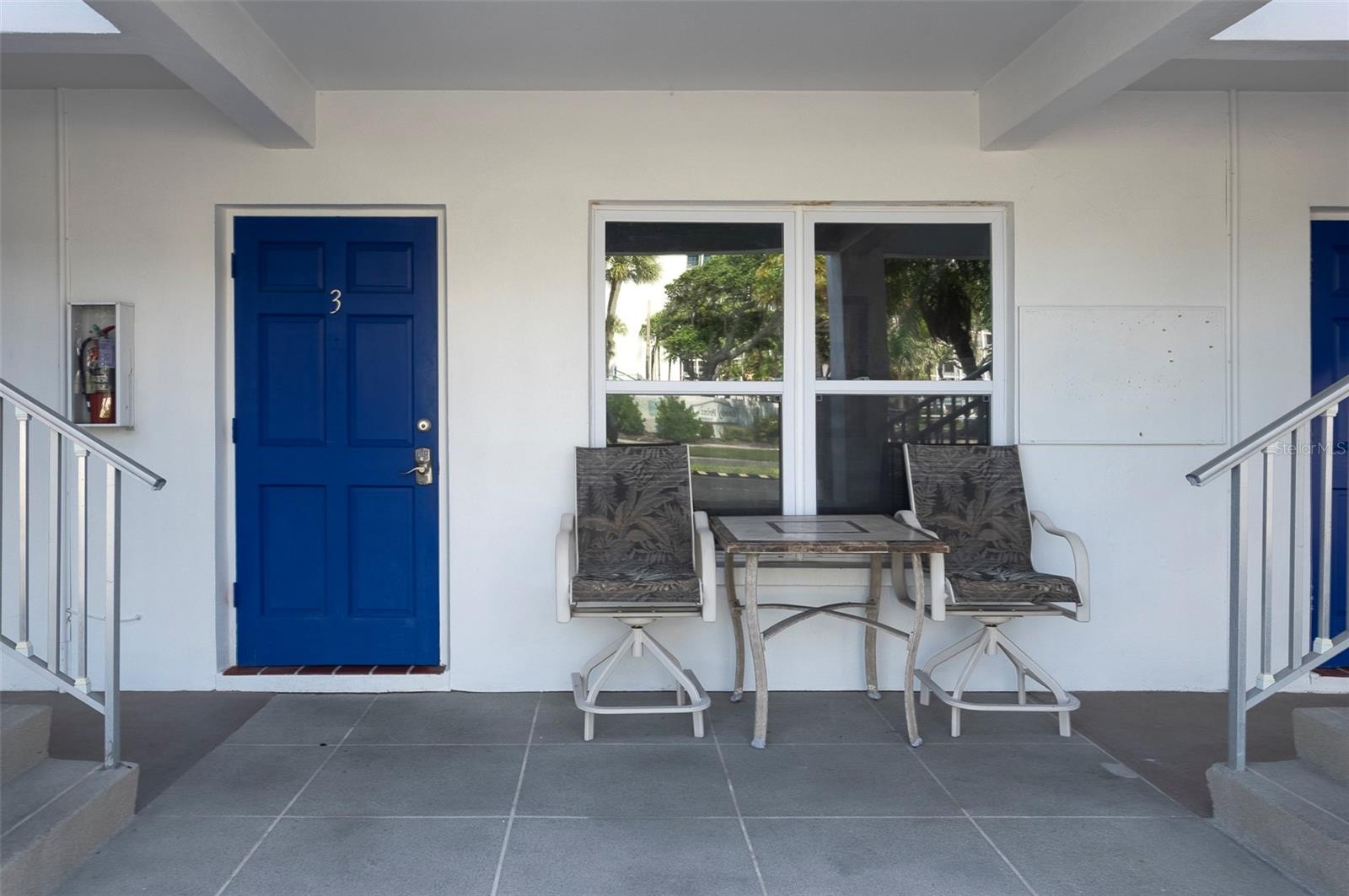 VENTA APTS CONDO - Residential Lease