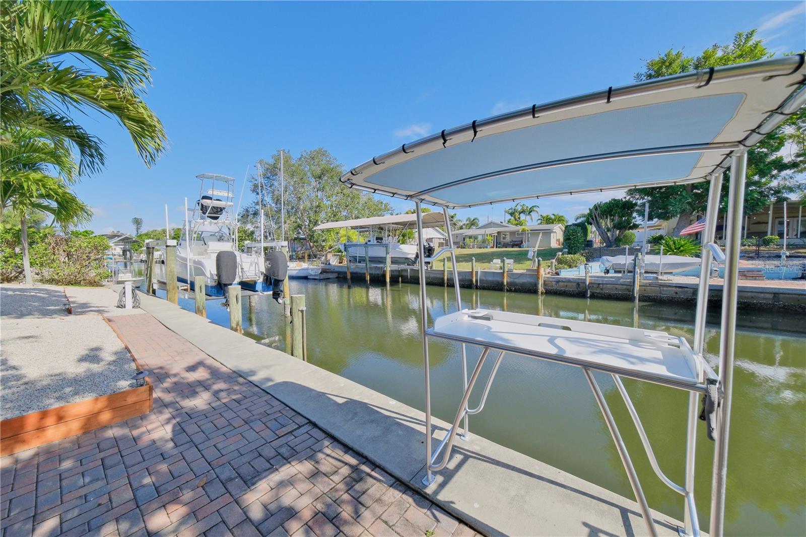 BAYSHORE GARDENS SEC 4 - Residential