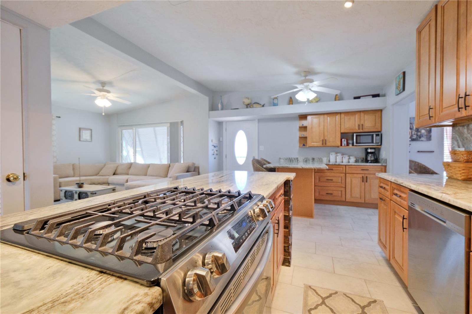 BAYSHORE GARDENS SEC 4 - Residential