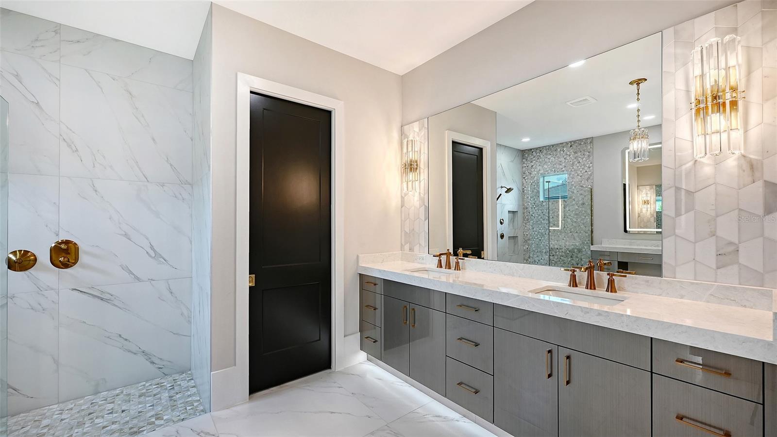 WILD BLUE/WATERSIDE PH 1 - Residential