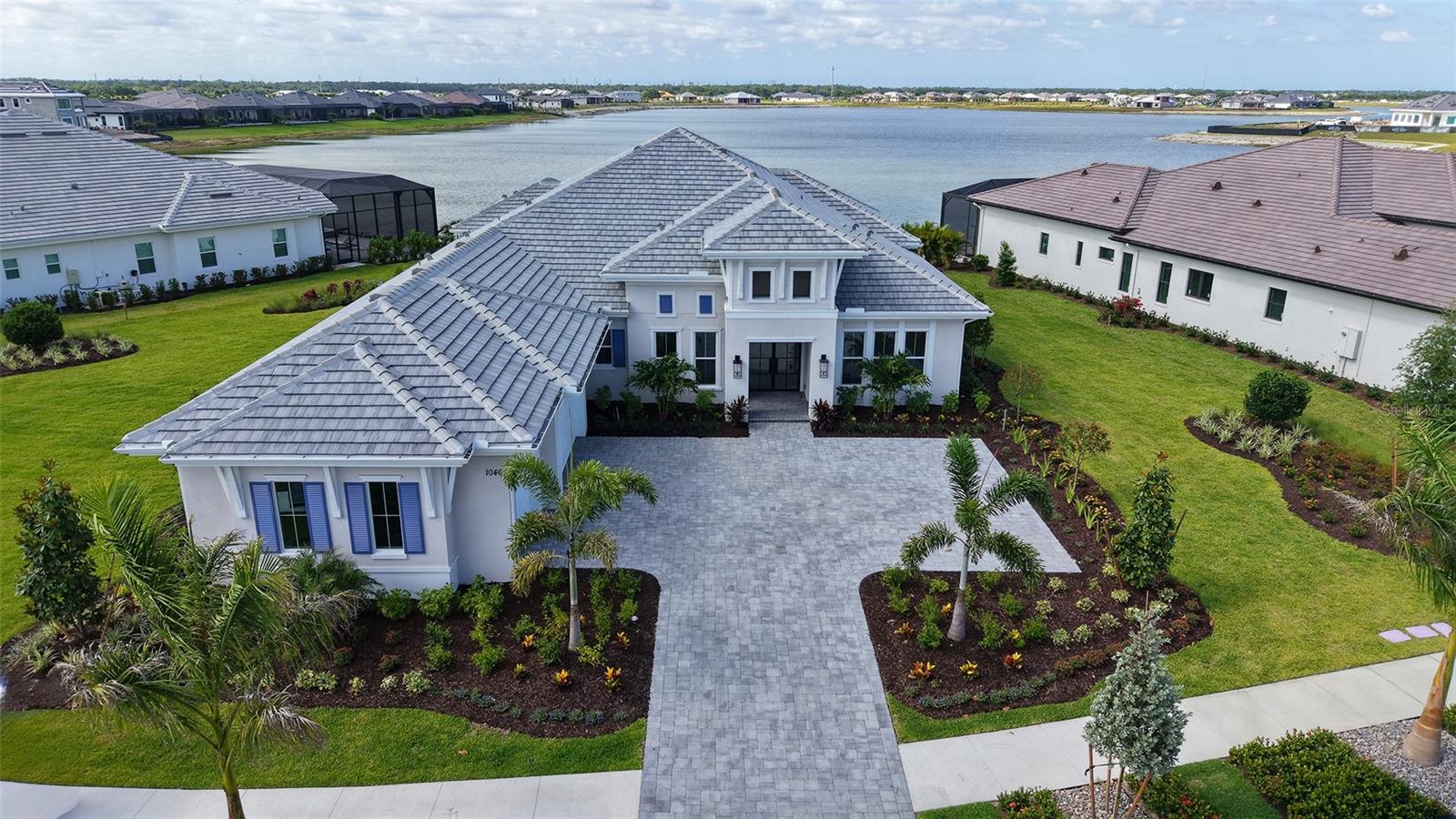 WILD BLUE/WATERSIDE PH 1 - Residential