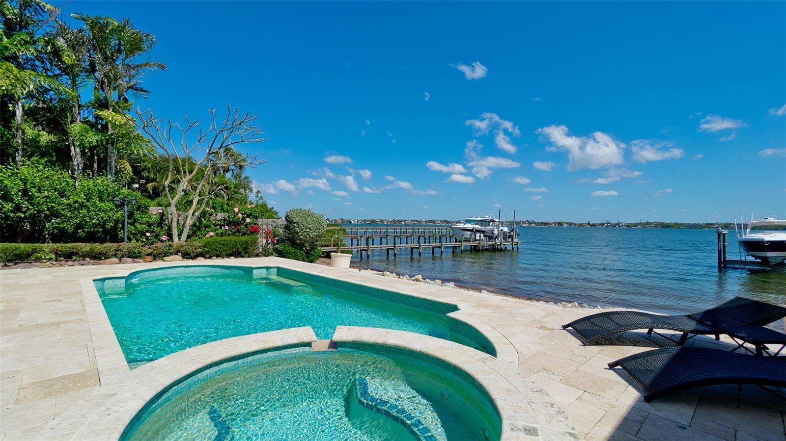 OCEAN VIEW - Residential