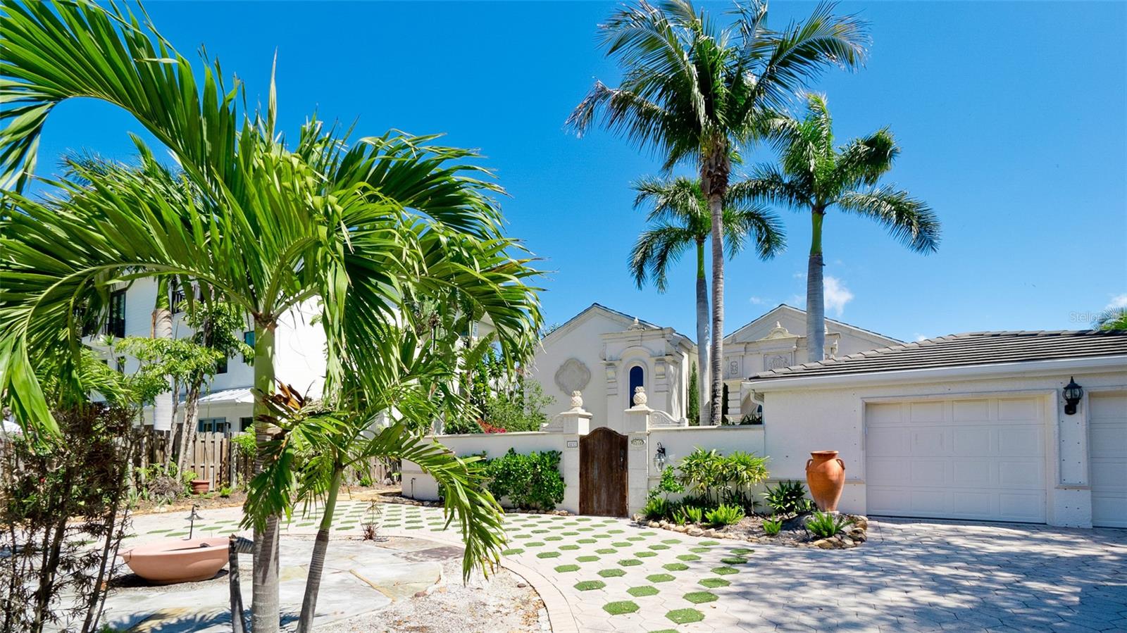 OCEAN VIEW - Residential