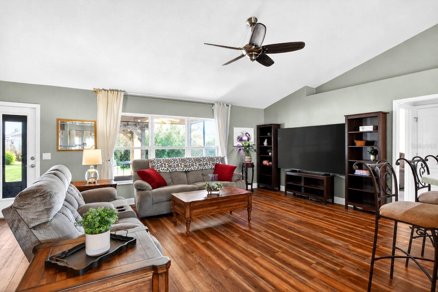 DOVES VIEW - Residential